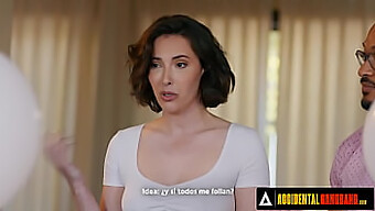 سكس جماعي غير مقصود - كيسي كالفيرت تتعرض للتدخيل المزدوج لتخفيف الملل سكس جماعي مترجم